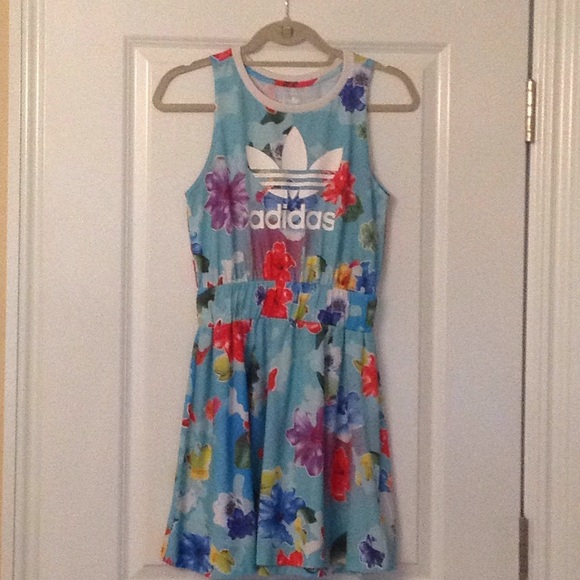 Adidas Dress - Picture 1 of 2